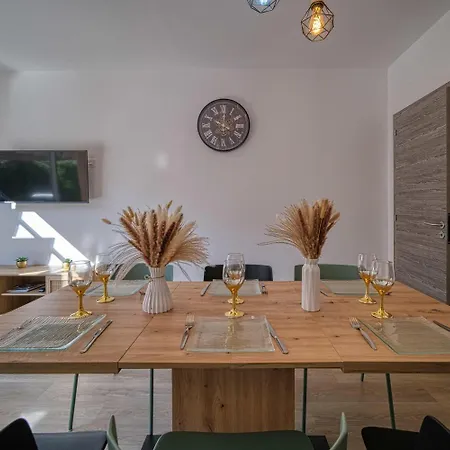 Le Chaudron 1 A 7pers Avec Piscine * Montclar-sur-Gervanne